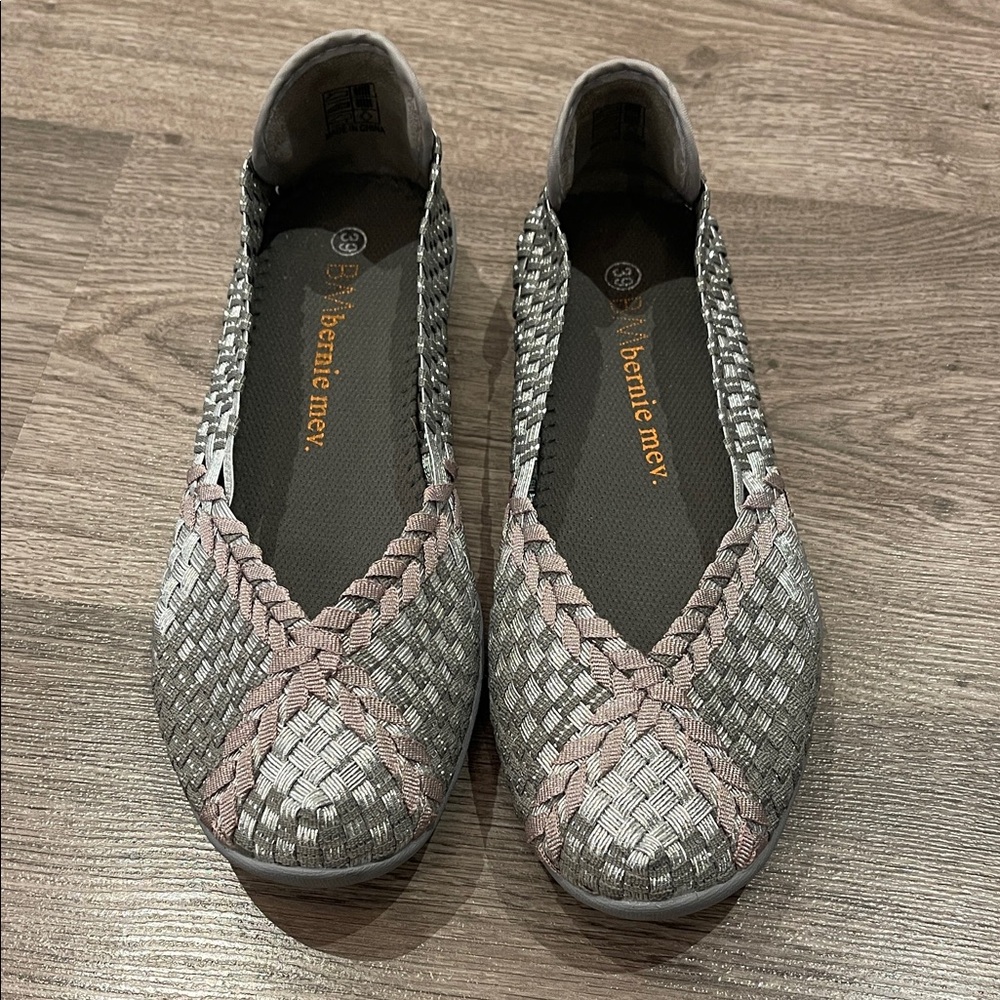 bernie mev. Women's braided Flats - Catwalk Silver Grey/Rose Gold